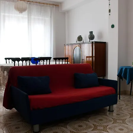 Сasa de vacaciones Palma E Boungaville SantʼAntìoco